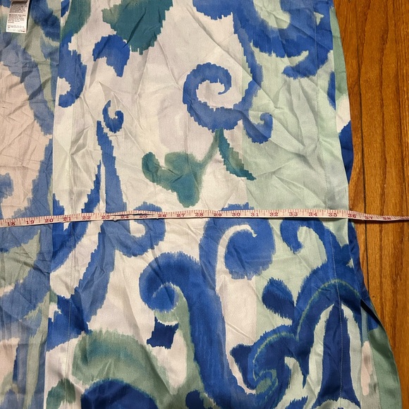 Chico's Silk Fringe Trim Whimsical Scroll Ruana Wrap One Size 100% Silk - Picture 6 of 10